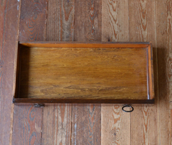 引き出しです。キレイに修復してあるので、安心してお使いいただけます!(q-239-f) q-239-f アンティークのビューローブックケース