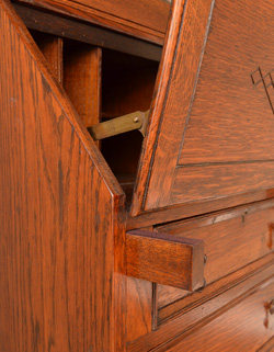 q-248-f アンティークのビューローブックケース