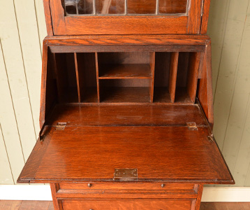 q-248-f アンティークのビューローブックケース