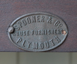 q-293-f アンティークホールスタンドのタグ