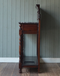 q-293-f アンティークホールスタンドの横