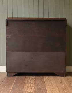 q-295-f アンティークサイドボードの後ろ