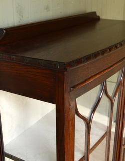 q-302-f アンティークガラスキャビネットのガラス扉