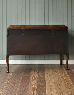 q-348-f アンティークサイドボードの後ろ
