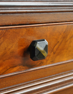 q-348-f アンティークサイドボードの取っ手