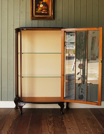 q-352-f アンティークガラスキャビネットのオープン時