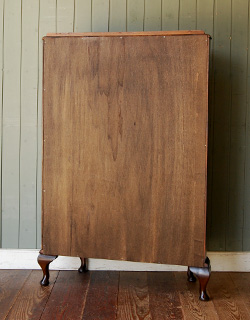 q-352-f アンティークガラスキャビネットの後ろ