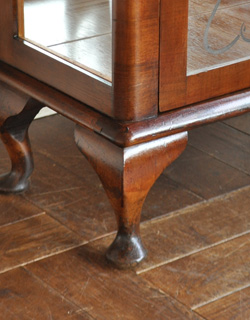 q-378-f アンティークガラスキャビネットの脚