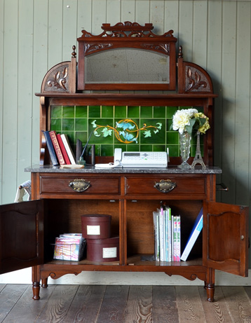 q-384-f アンティークウォッシュスタンドのオープン時