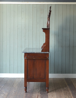 q-384-f アンティークウォッシュスタンドの横