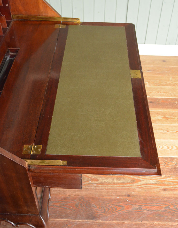 q-408-f アンティークビューローのデスク