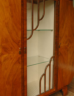 アンティークショーケース