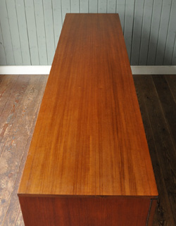 x-391-f アンティークサイドボード