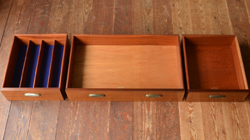 x-415-f アンティークサイドボード