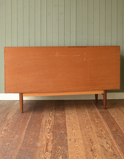 x-415-f アンティークサイドボード