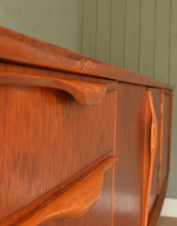 x-509-f アンティークサイドボードの取っ手