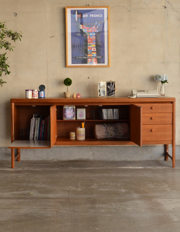 x-519-f アンティークサイドボード（ネイサン）のオープン時