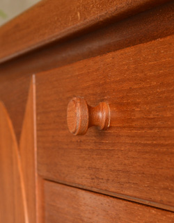 x-519-f アンティークサイドボード（ネイサン）の取っ手