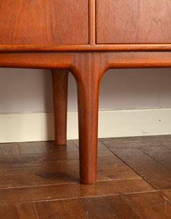 x-520-f アンティークサイドボード（マッキントッシュ）の脚