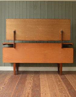 x-546-f ヴィンテージドレッサー（G-PLAN）の後