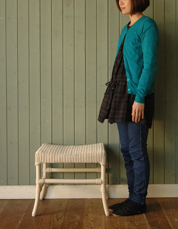 オリジナルロイド Handleオリジナル ロイドルームスツール(Resort White)。見て楽しむだけでなく、使って本当の良さがわかるのがロイドルームチェア。(hol-05rw)