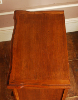 j-1026-f アンティークチェスト（ナイトテーブル）の天板