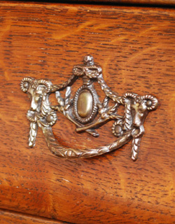 j-1072-f アンティークチェスト（コモード）の取っ手