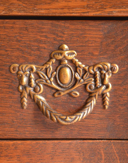 j-1144-f アンティークチェストの取っ手