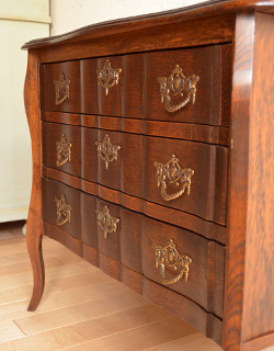 j-1144-f アンティークチェストの正面