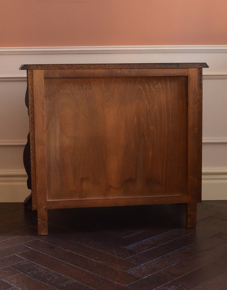 j-1146-f アンティークチェストの後ろ