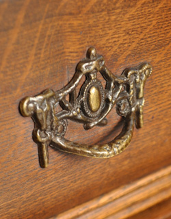 j-1164-f アンティークチェストの取っ手