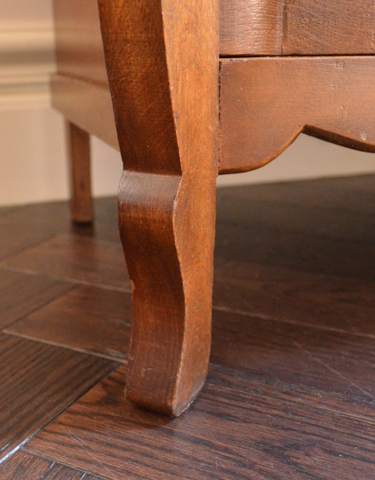 j-1165-f アンティークチェストの脚