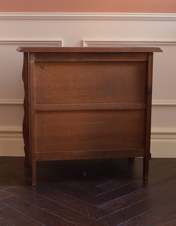 j-1165-f アンティークチェストの後ろ