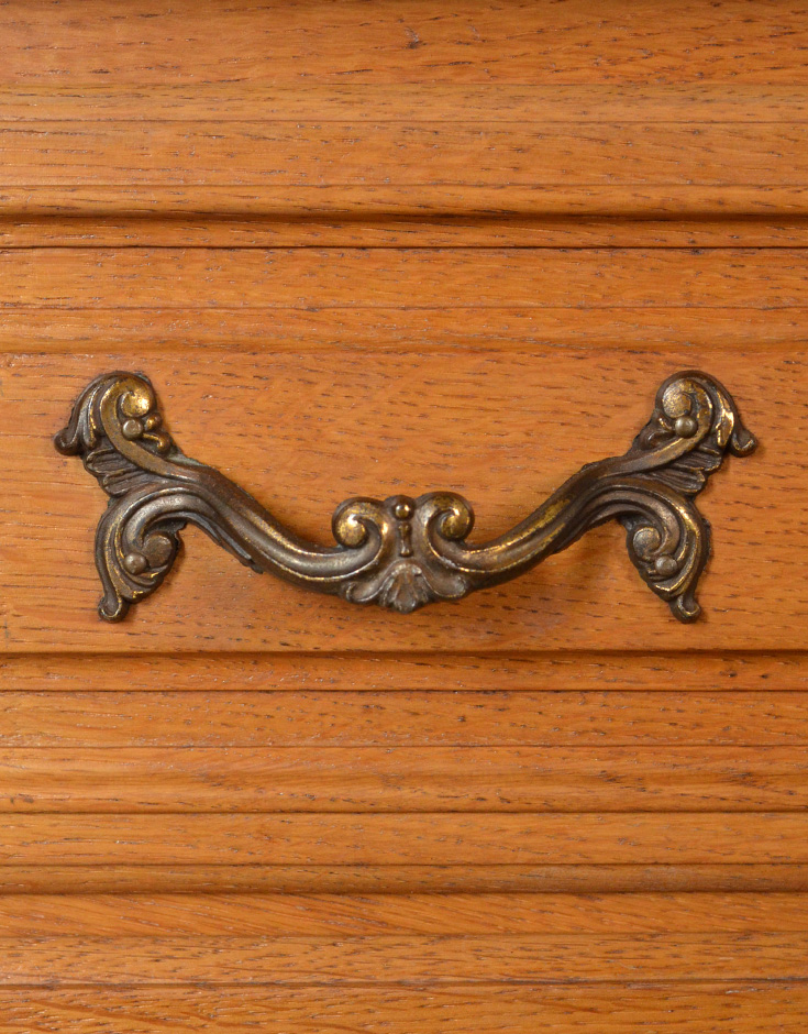j-1219-f アンティークチェストの取っ手