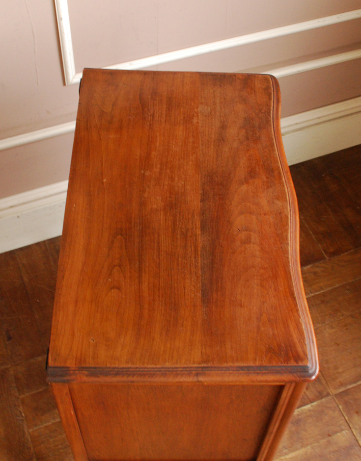 j-1233-f アンティークチェストの天板