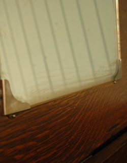 使い勝手バツグン。多機能なアンティークバチュラーチェスト