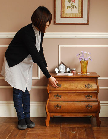 j-656-f アンティークチェスト