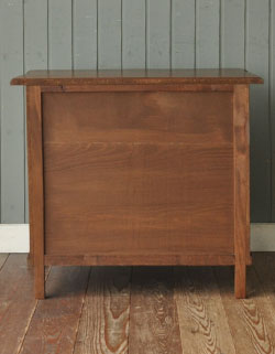 j-657-f アンティークチェスト