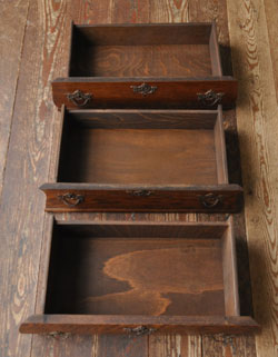 j-659-f アンティークチェスト