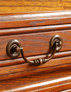 j-733-f アンティークチェスト