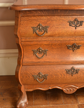 j-744-f アンティークチェスト