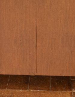 j-760-f アンティークチェスト