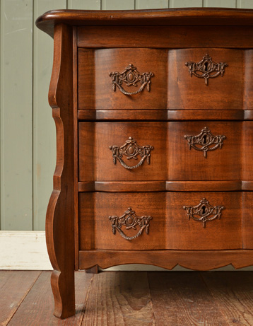 j-764-f アンティークチェスト