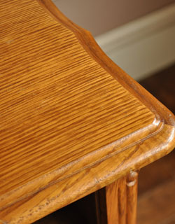 j-784-f アンティークスモールチェストの天板アップ