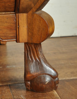 j-792-f アンティークチェストの脚