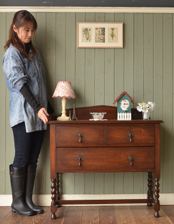 j-839-f アンティークチェスト