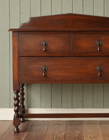 j-839-f アンティークチェスト