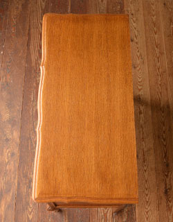 j-845-f アンティークチェスト