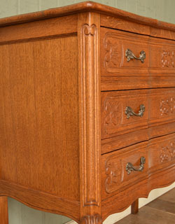 j-845-f アンティークチェスト