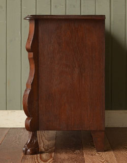 j-891-f アンティークチェスト